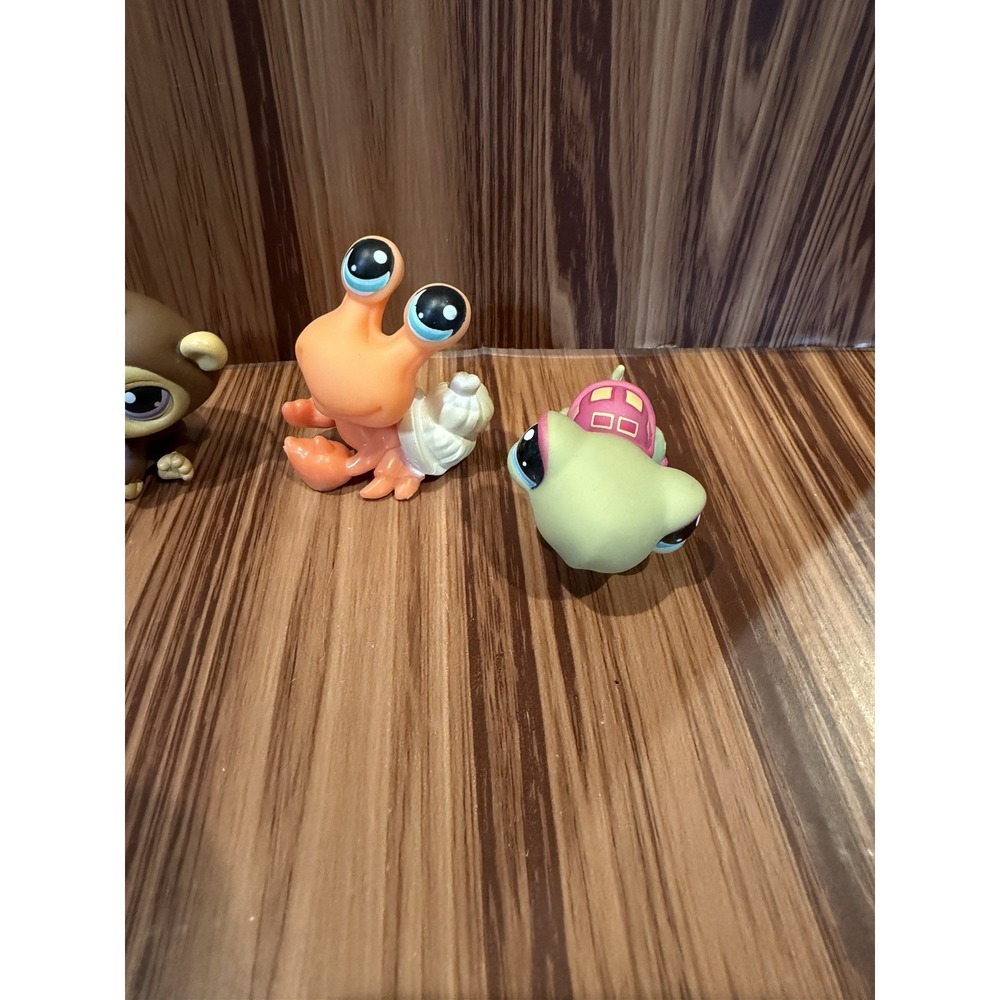 Littlest Pet Shop LPS Lot of 4 Turtle Monkey Crab Snail Authentic Hasbro Toys - Picture 3 of 5